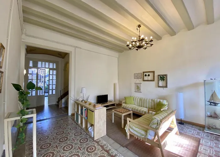 El Masnou Villa *